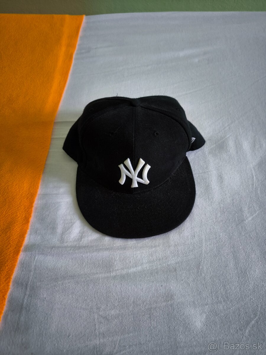 Baggies + New Era - 9