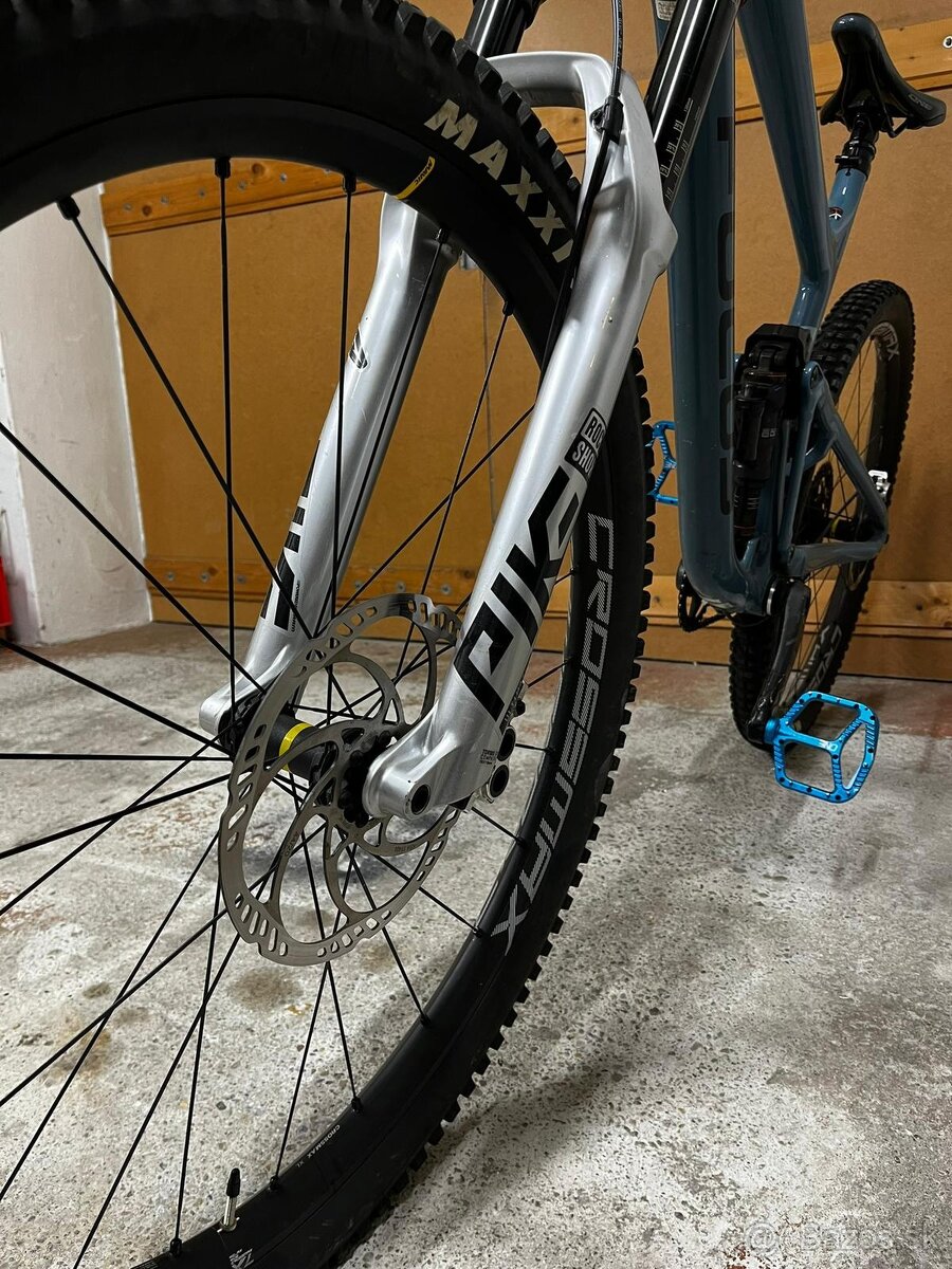 Focus JAM 8.9 Carbon (2021) | XL - 9