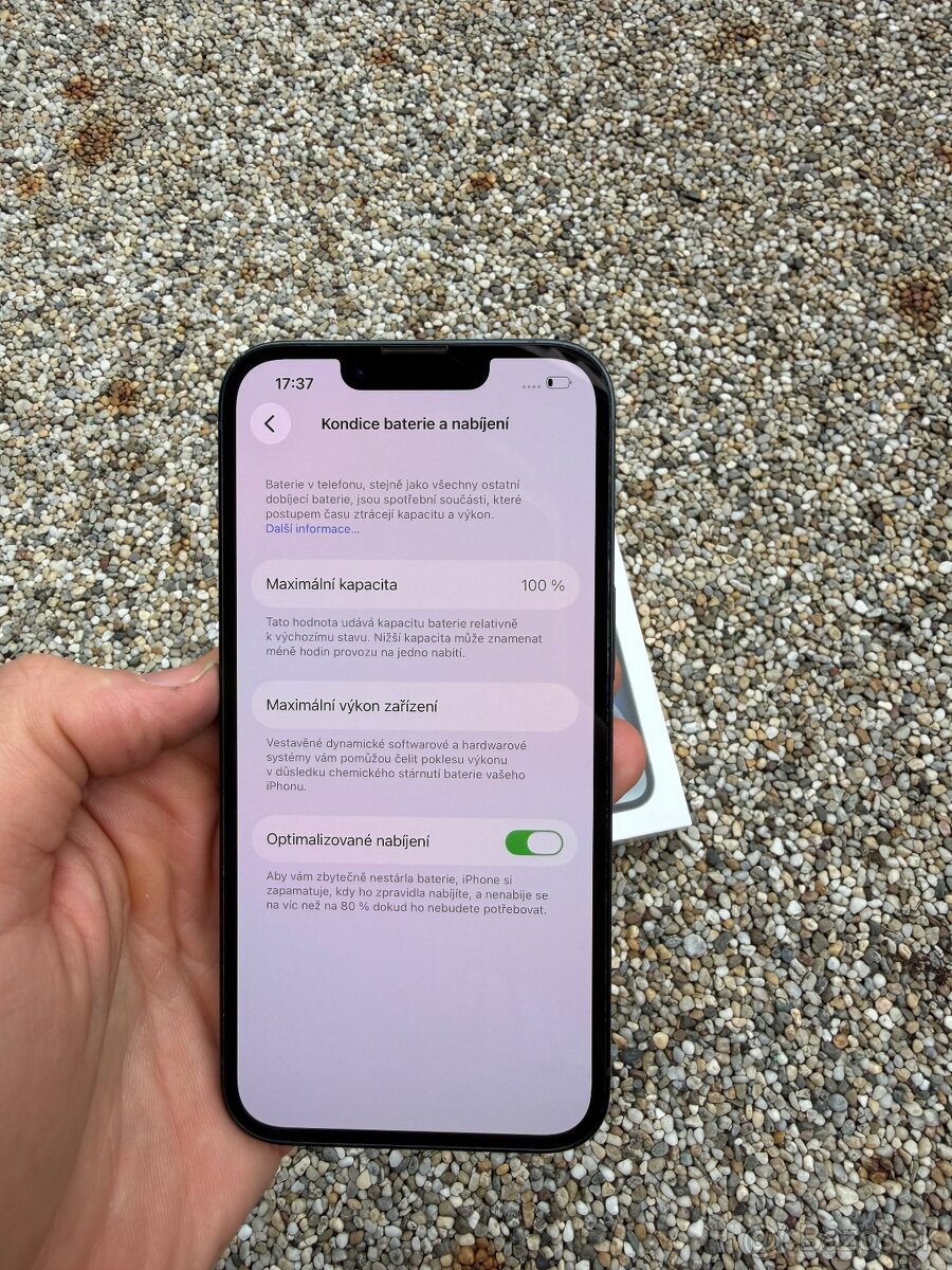 Iphone 14 - baterie 100% - 9