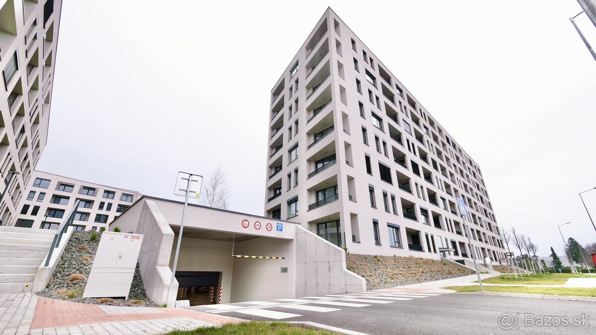 TRNAVA – NA PRENÁJOM nový 2 izbový byt s garážovým státím v - 9