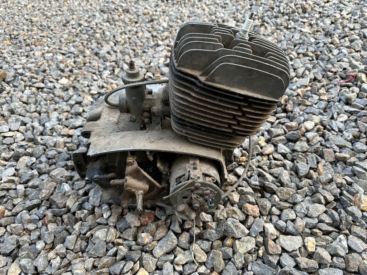 Jawa / Cz motory … Spolu - 9