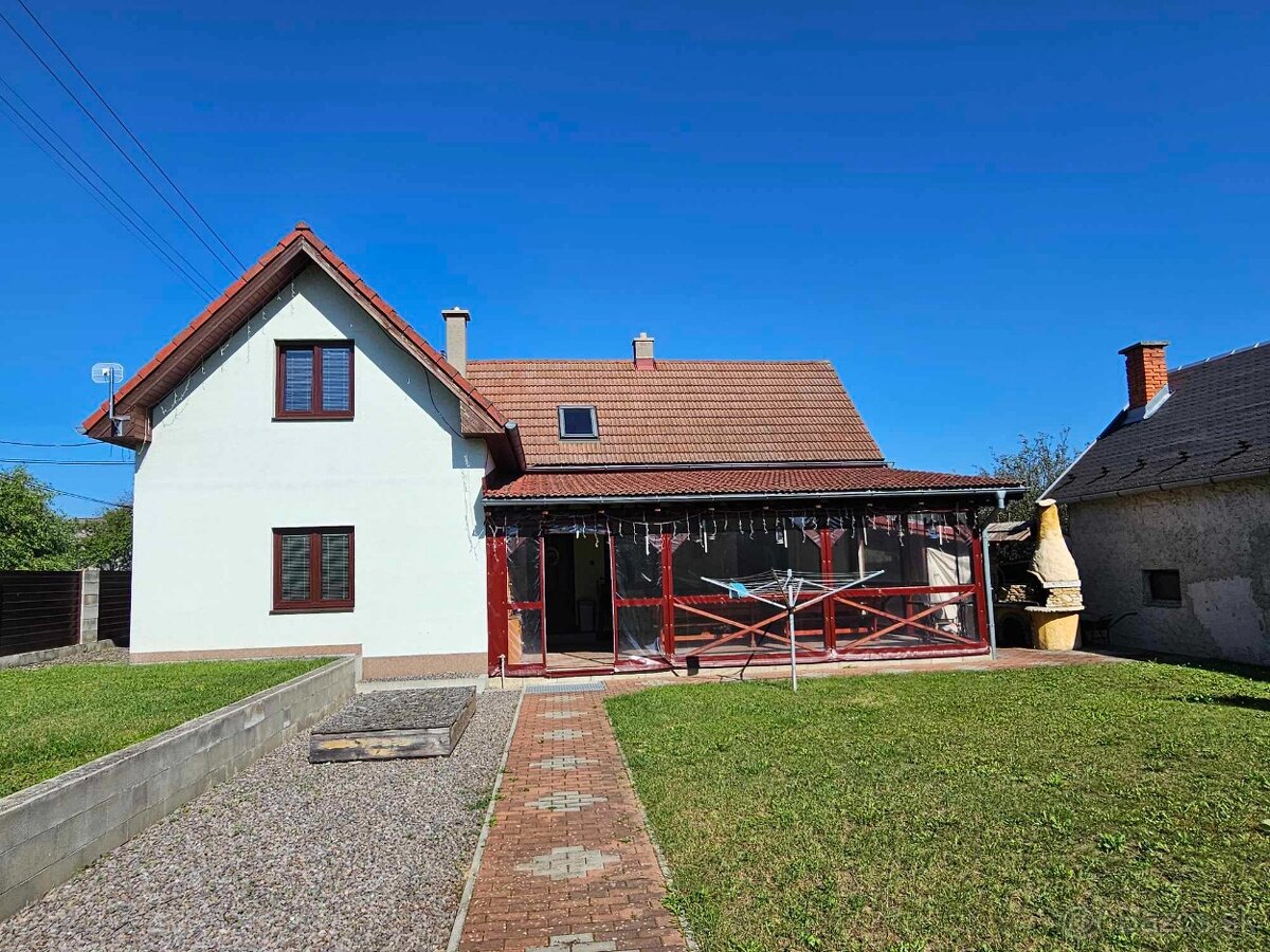 DOM / CHALUPA v obci Malá Lehota - 9