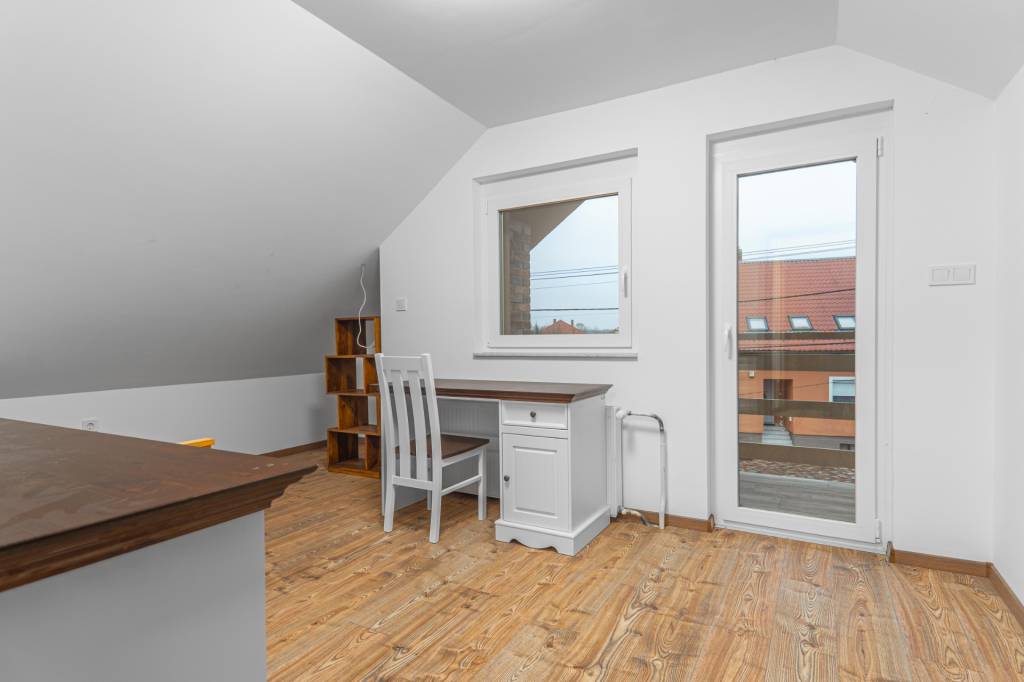 BABONY TRE I Predaj štýlového tehlového domu v Rajke pri Bra - 9