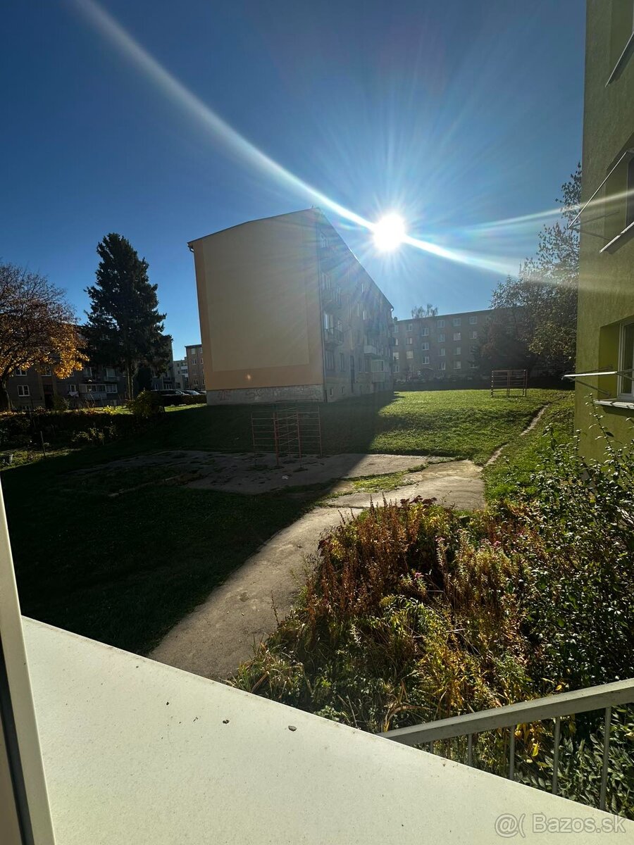 1-izbový byt na predaj - Partizánska ulica - 9