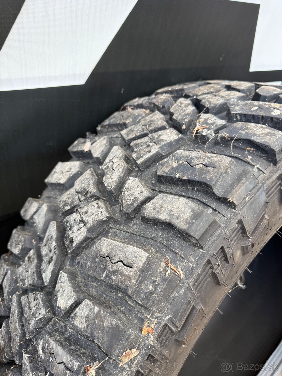 COOPER DISCOVERER STT PRO 35x12,50 r22 LT - 9