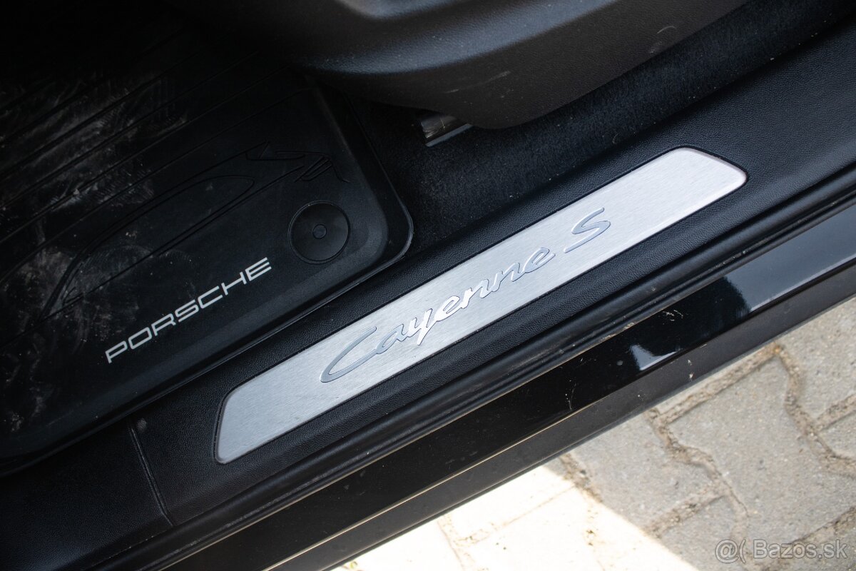 Porsche Cayenne 2023 - 9