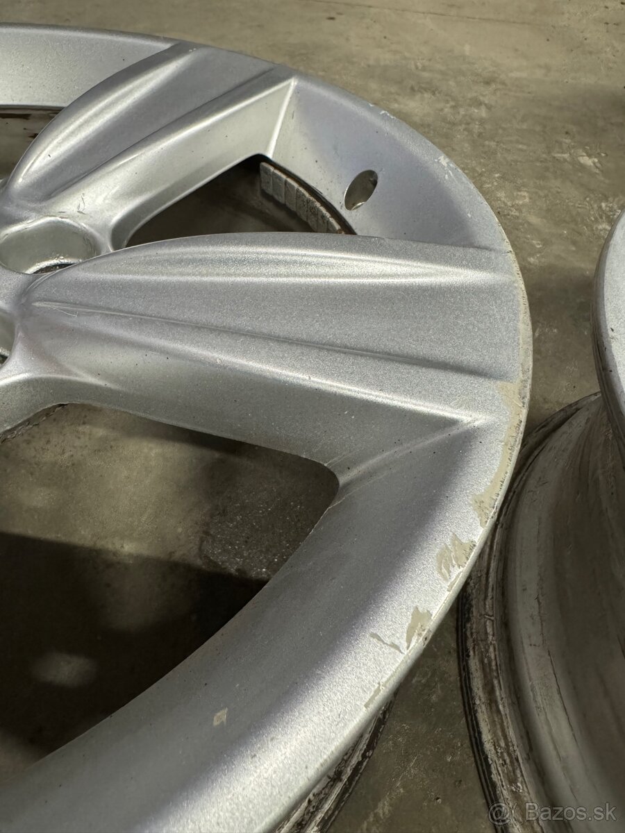 hliníkové disky Peugeot r18 - 9