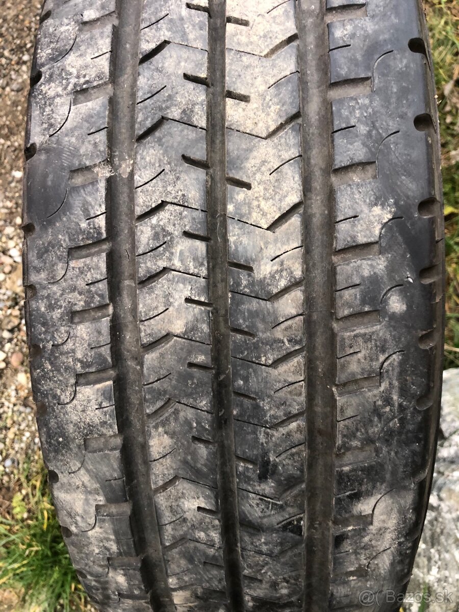 UNIROYAL 205/65 R15C letné - 9