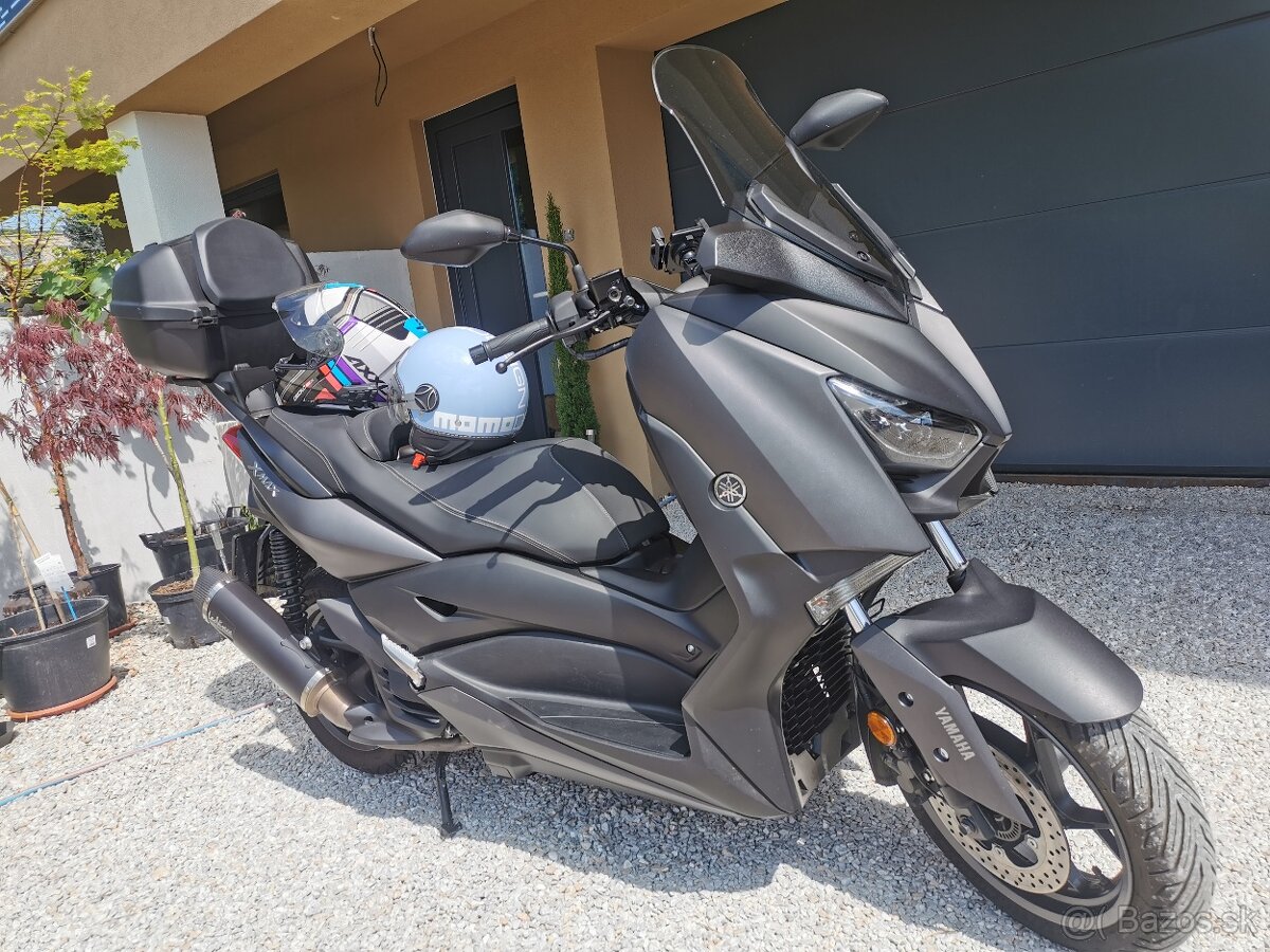 YAMAHA X MAX 125 - 9
