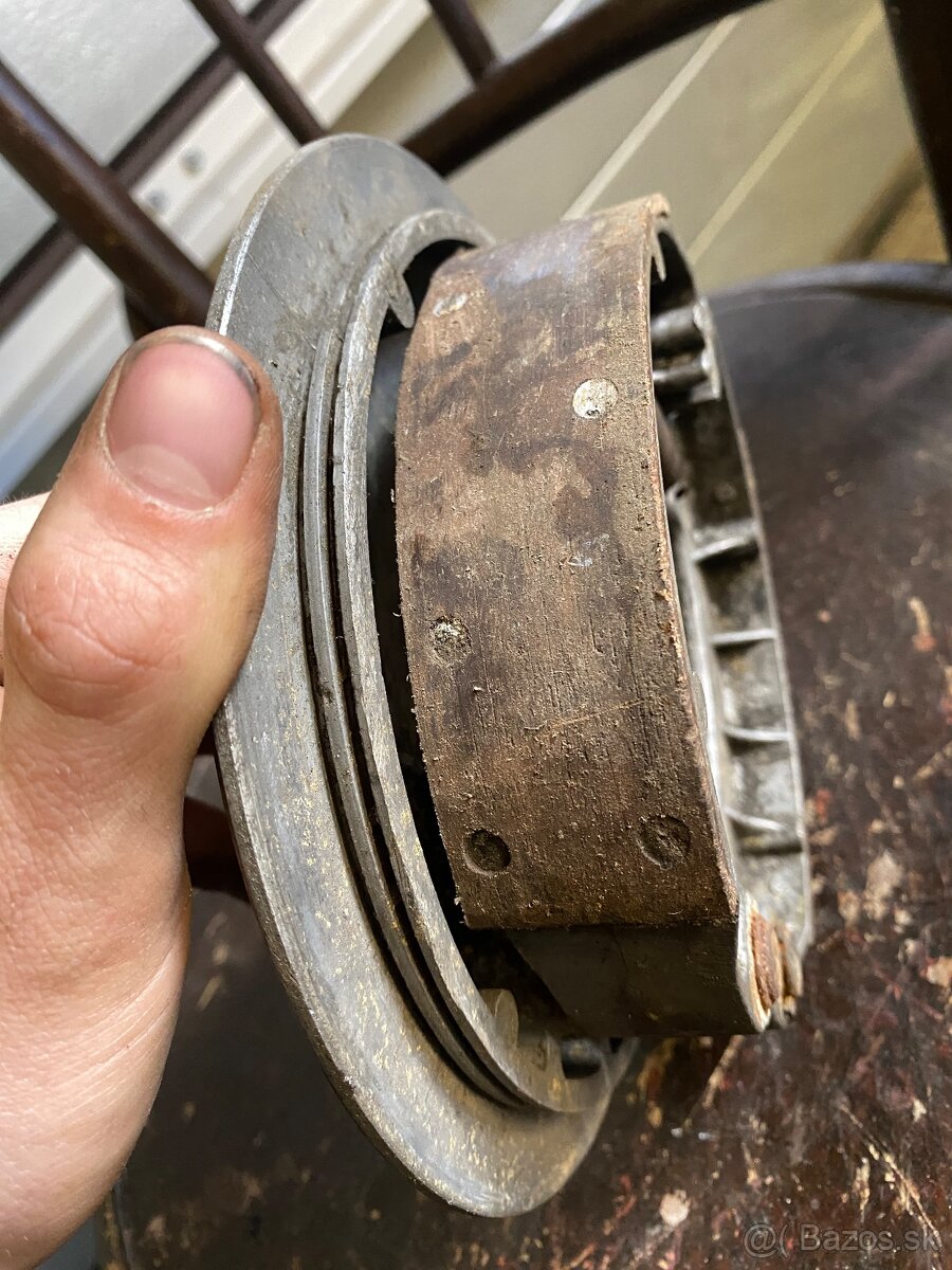 Brzdový štít Jawa 250/350 kyvačka - 9