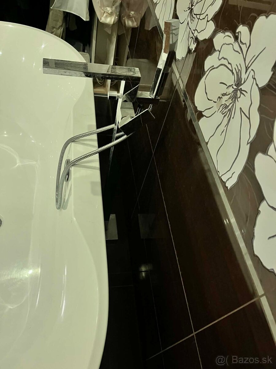 Voľne stojaca vaňa 180x85 - 9