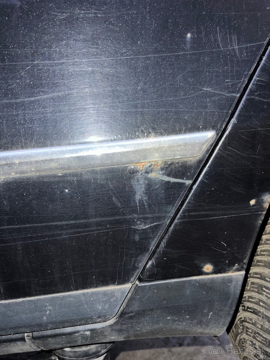 Zadne dvere Passat b6 combi čierna - 9