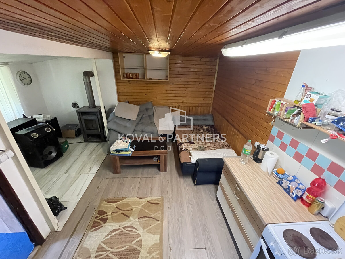 Záhrada s chatkou v Nitre, Šúdol - 9