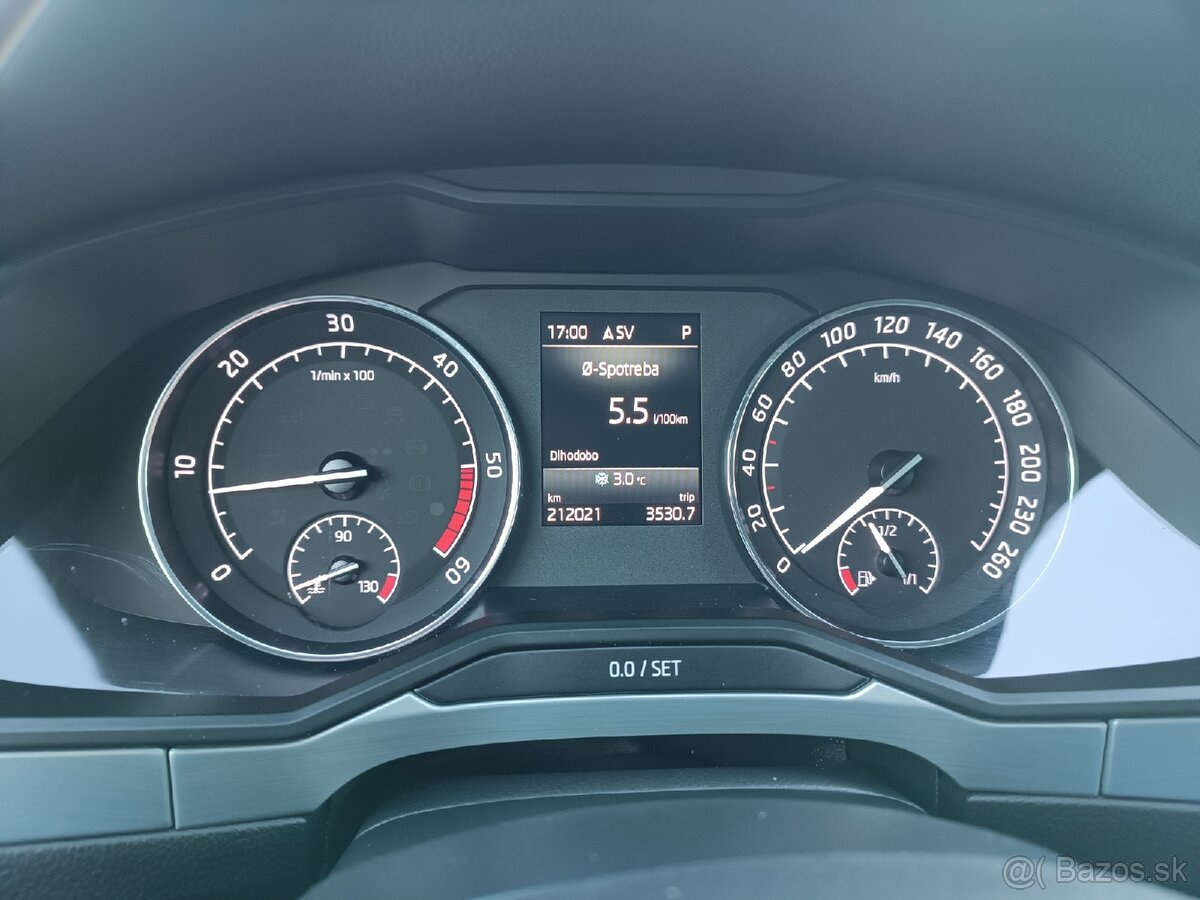 Škoda Superb III Style 2.0tdi. 110kw - 9