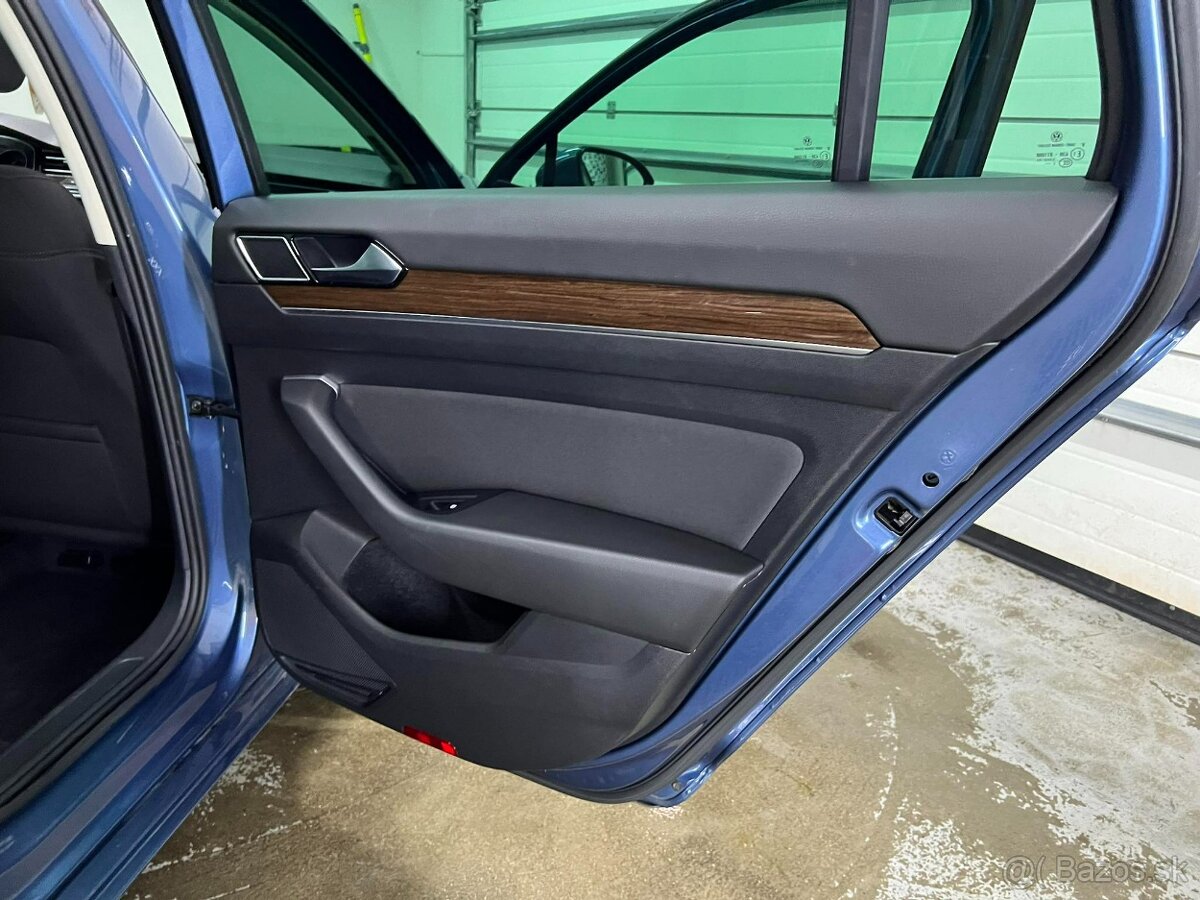 Predám VW Passat Variant B8, 2.0 TDI DSG, plne vybavený a sp - 9