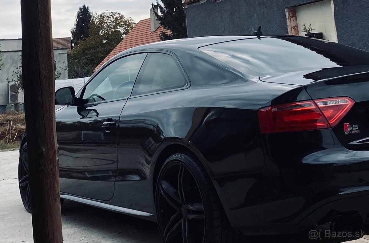 AUDI S5 4.2 V8 - 9