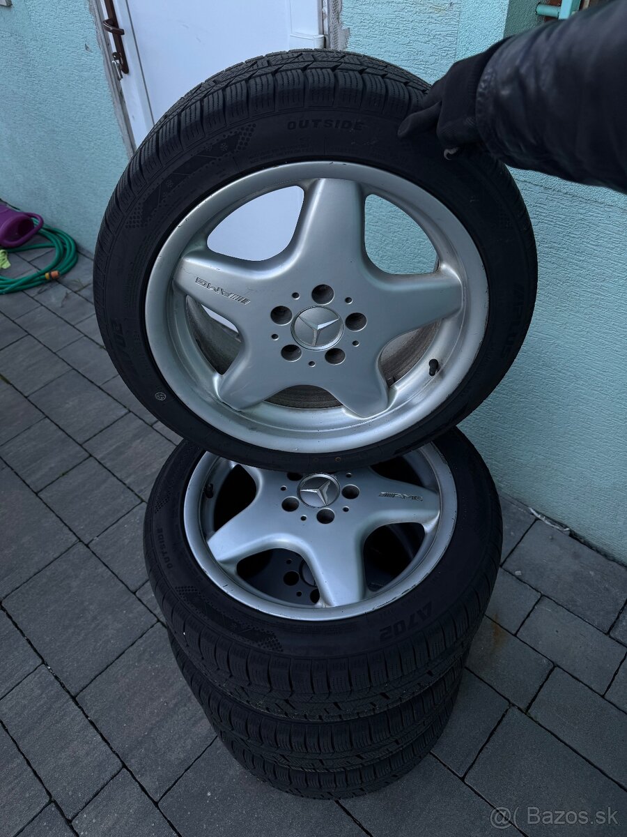 Mercedes AMG r17 - 9