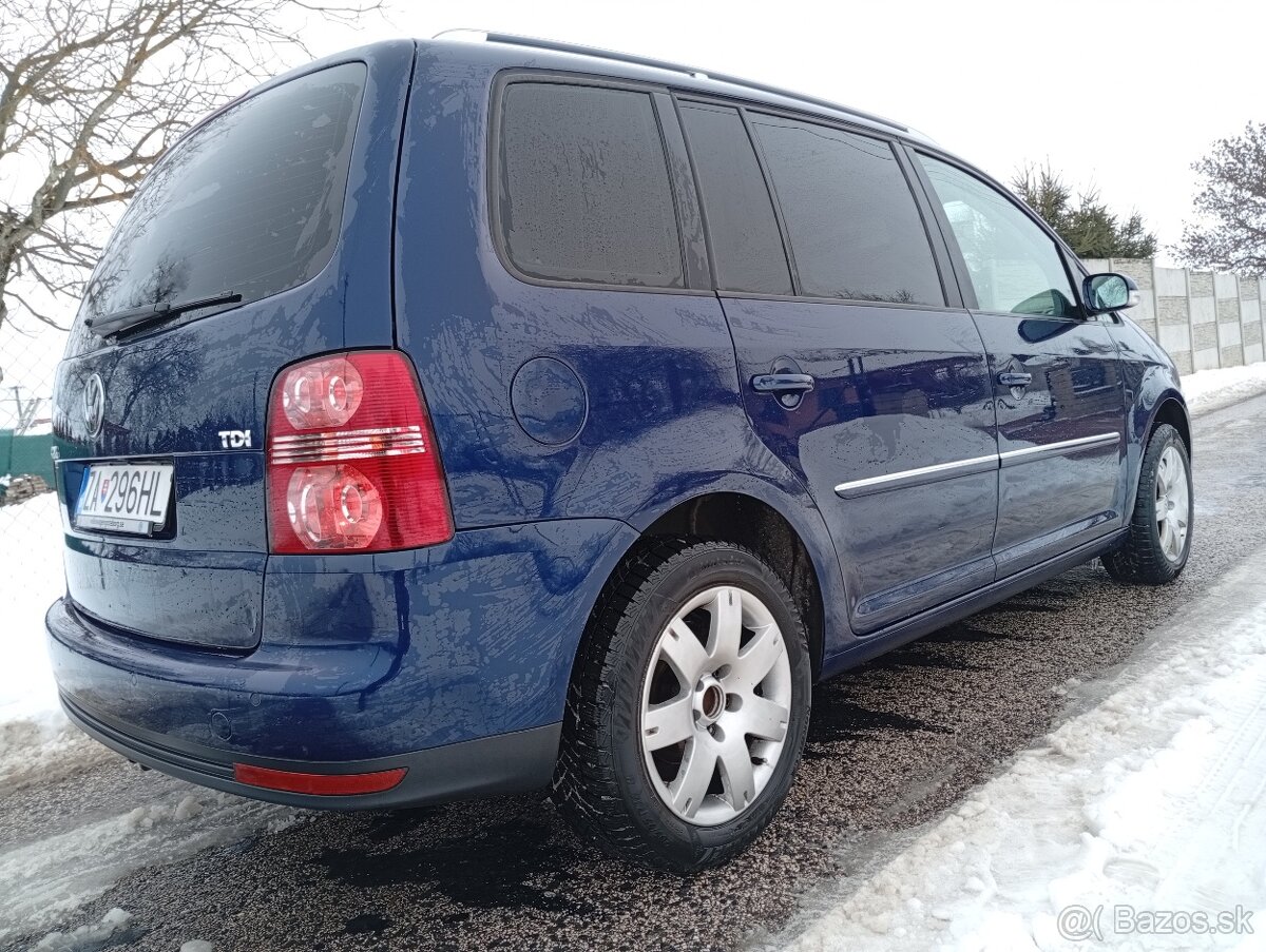 Touran 1.9Tdi - 9