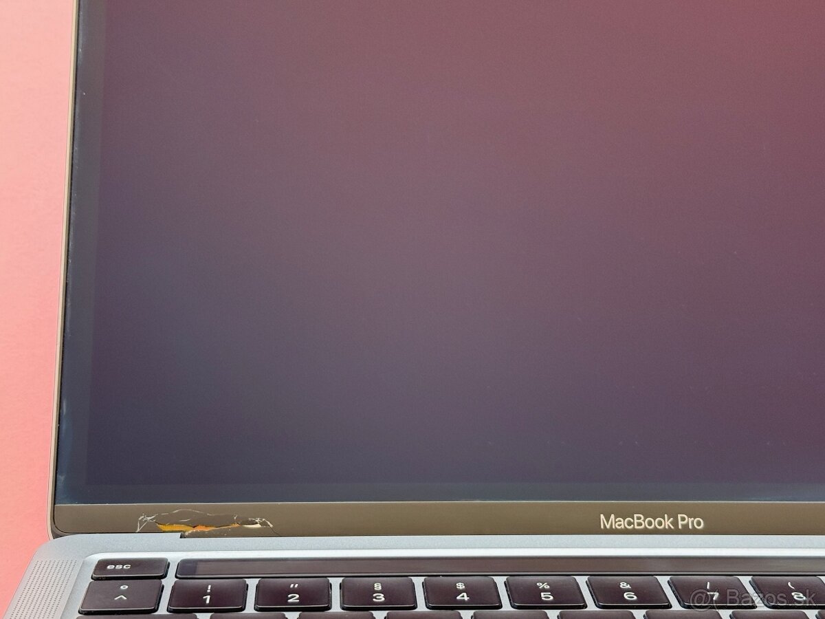 MacBook Pro 13 M1 8GB / 256GB - 9