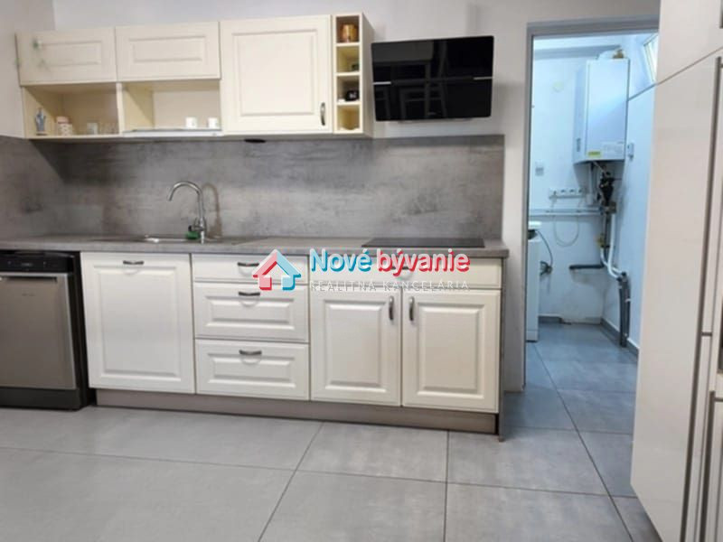 Na predaj podnikateľský objekt v Čemernom - 9