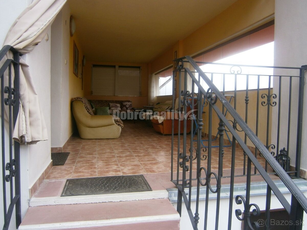 TOP: na predaj penzión v obci Podhájska - 9