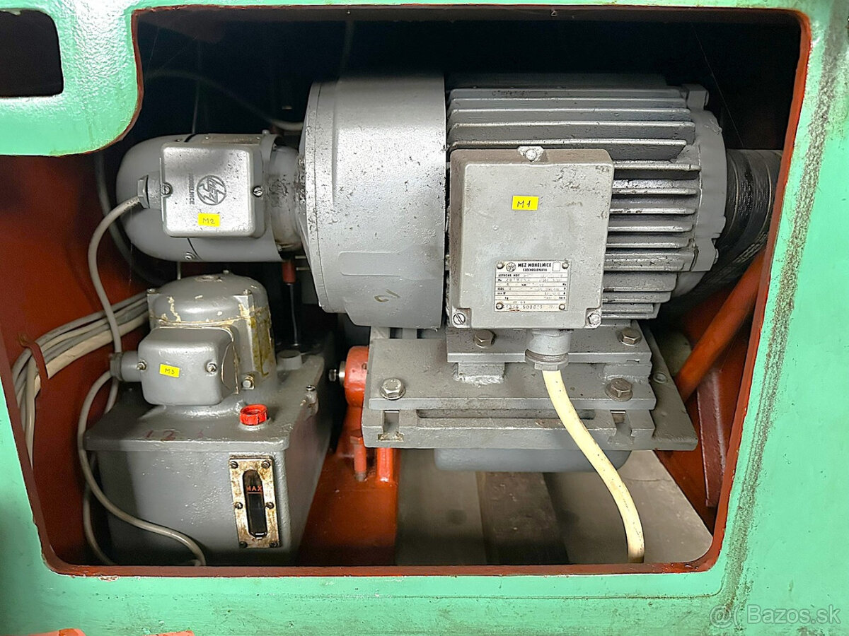 Soustruh hrotový SV 18 RA/750 GO 2016 - 9