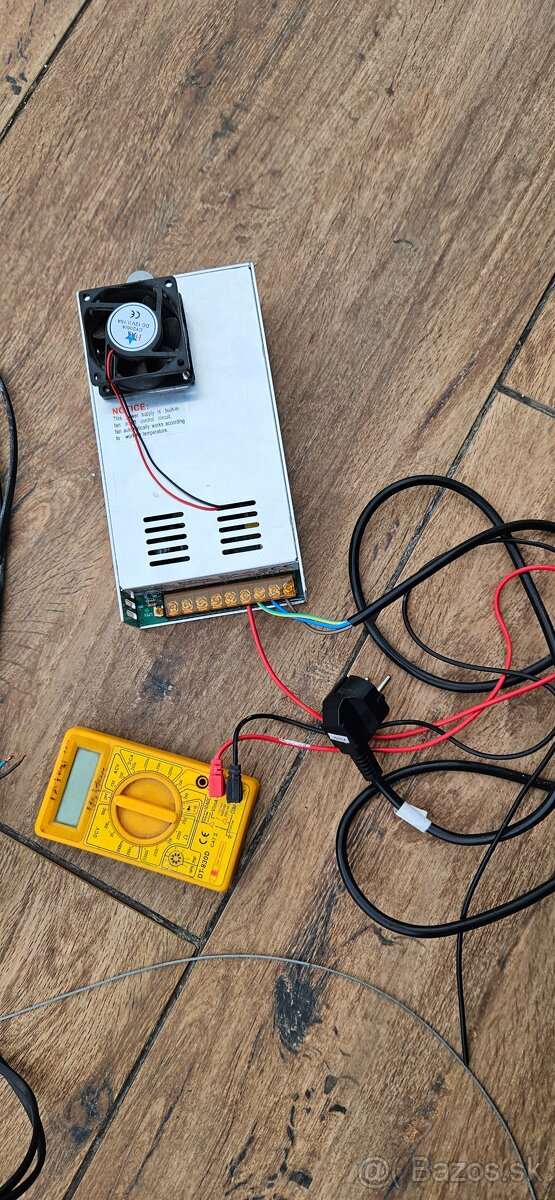 LED svetlo (648xLED) nad akvarium, zavesne - 9