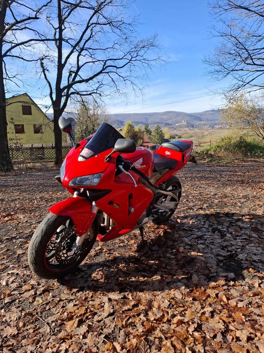 Honda cbr 600rr - 9