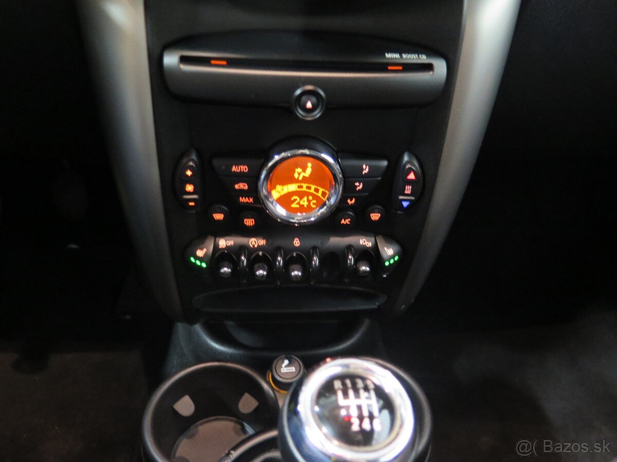 Mini Paceman ALL4 1.6D,klima,výhřev,4x4,manuál - 9