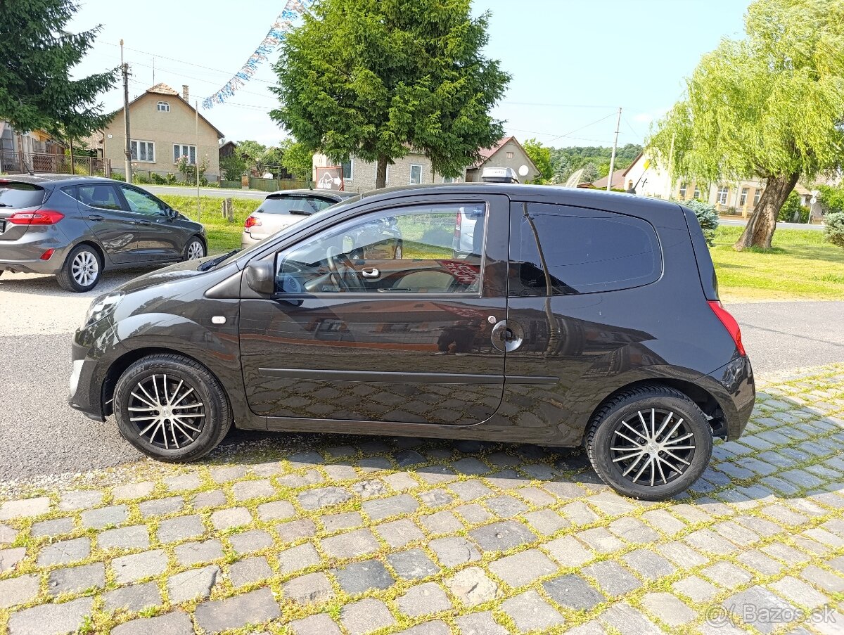 Renault Twingo 1.2i, LED denné, Klimatizácia, 2011 - 9