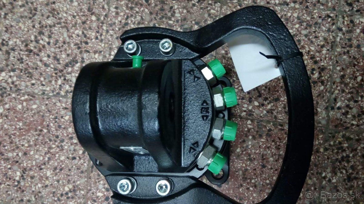 hydraulický rotátor FORMIKO 4,5t FHR 4500SF - 9