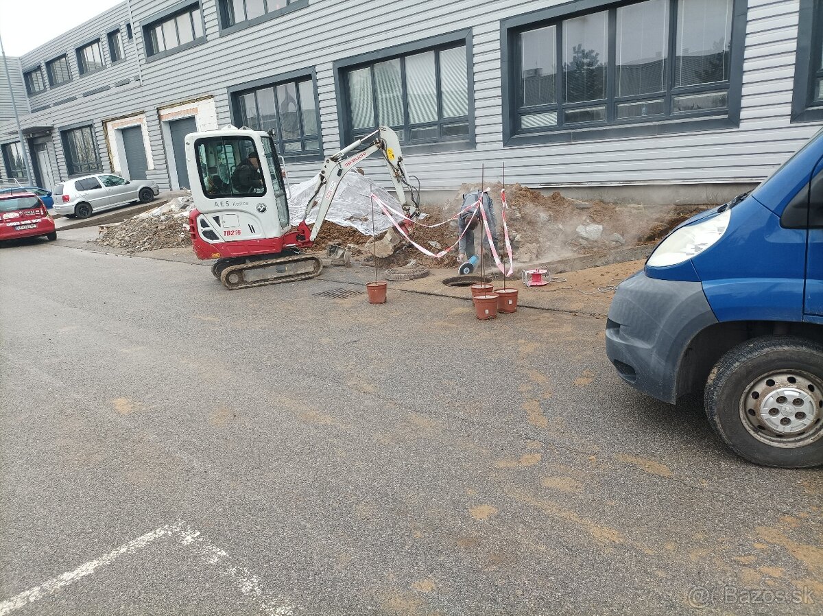 Autodoprava - dovoz štrkov,pieskov, kontajnerova preprava - 9