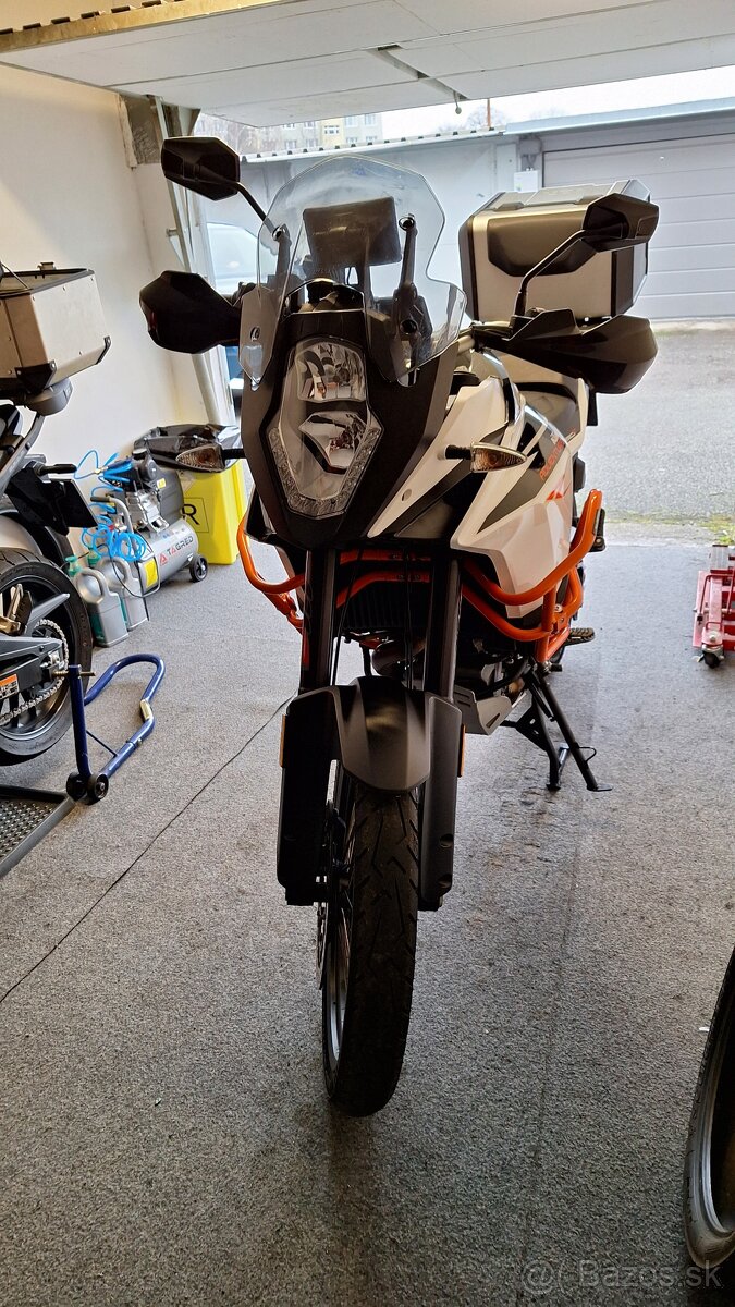 KTM 1090 Adventure R - 9