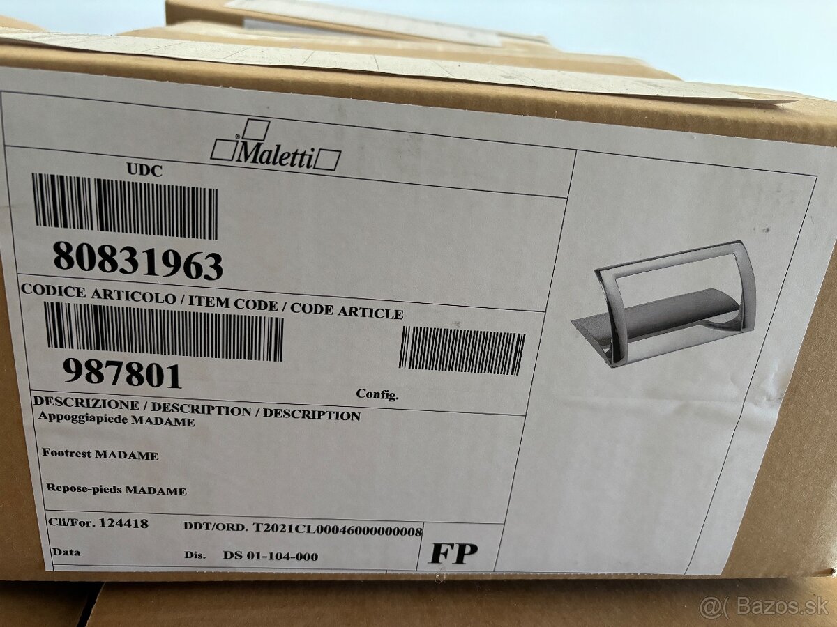 Kadernícke a barber kreslá - 9