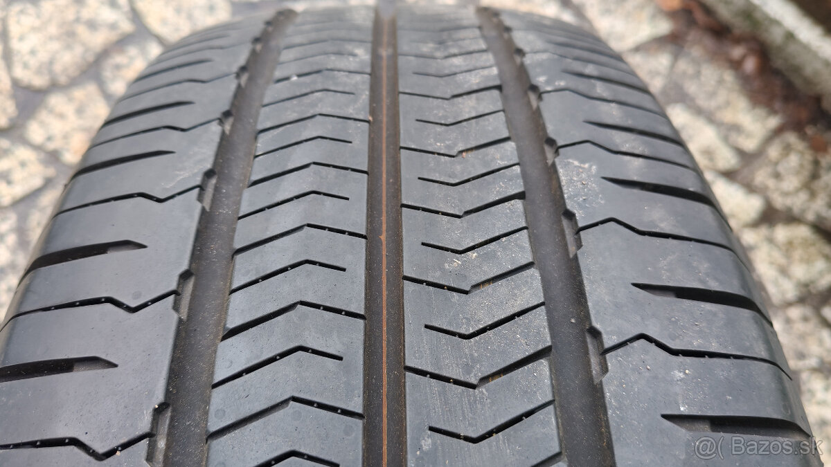 6x139,7 R18 --- HYUNDAI STARIA - 9