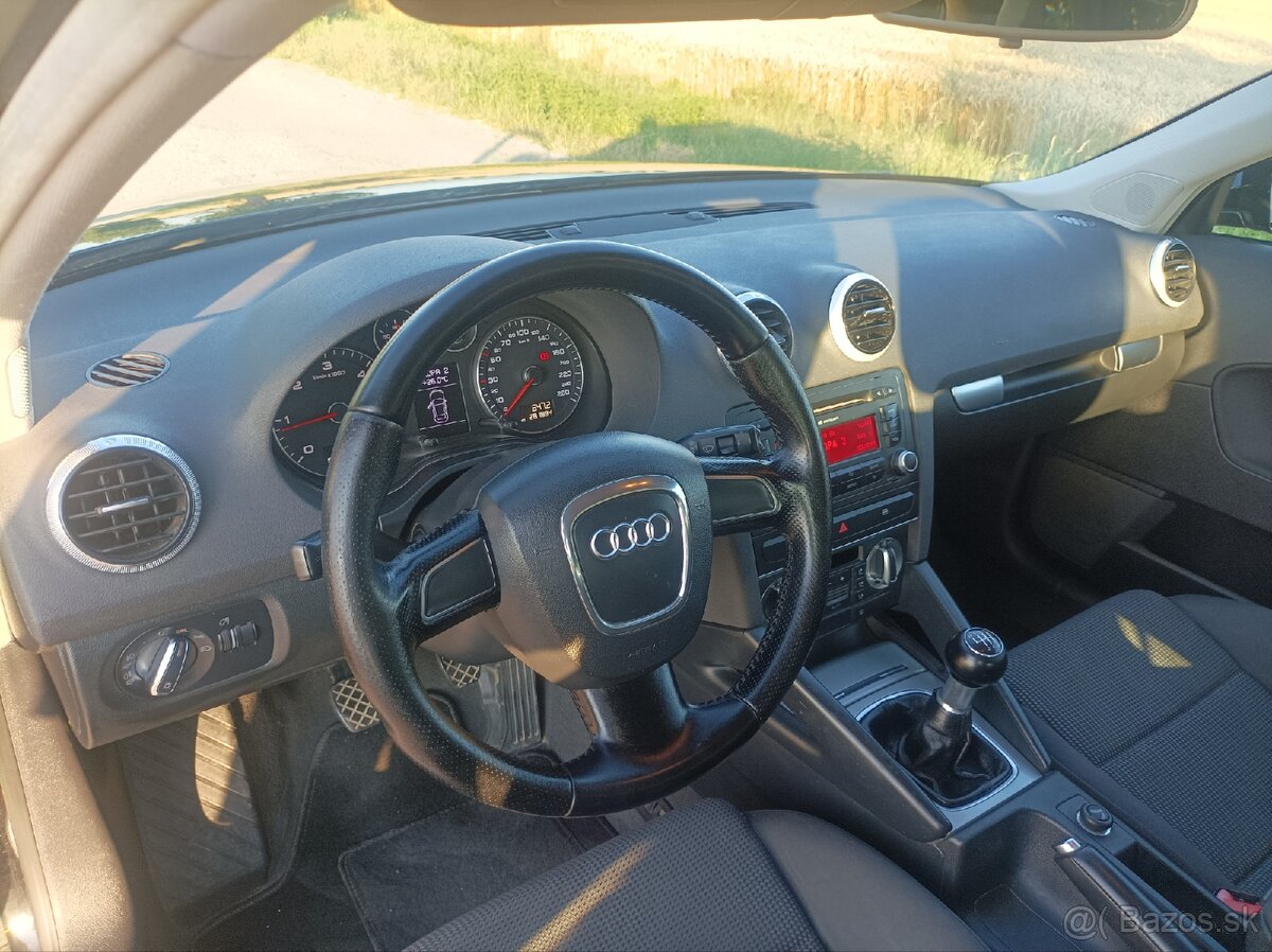 Audi A3 8P Sportback 2.0 TDI - 9
