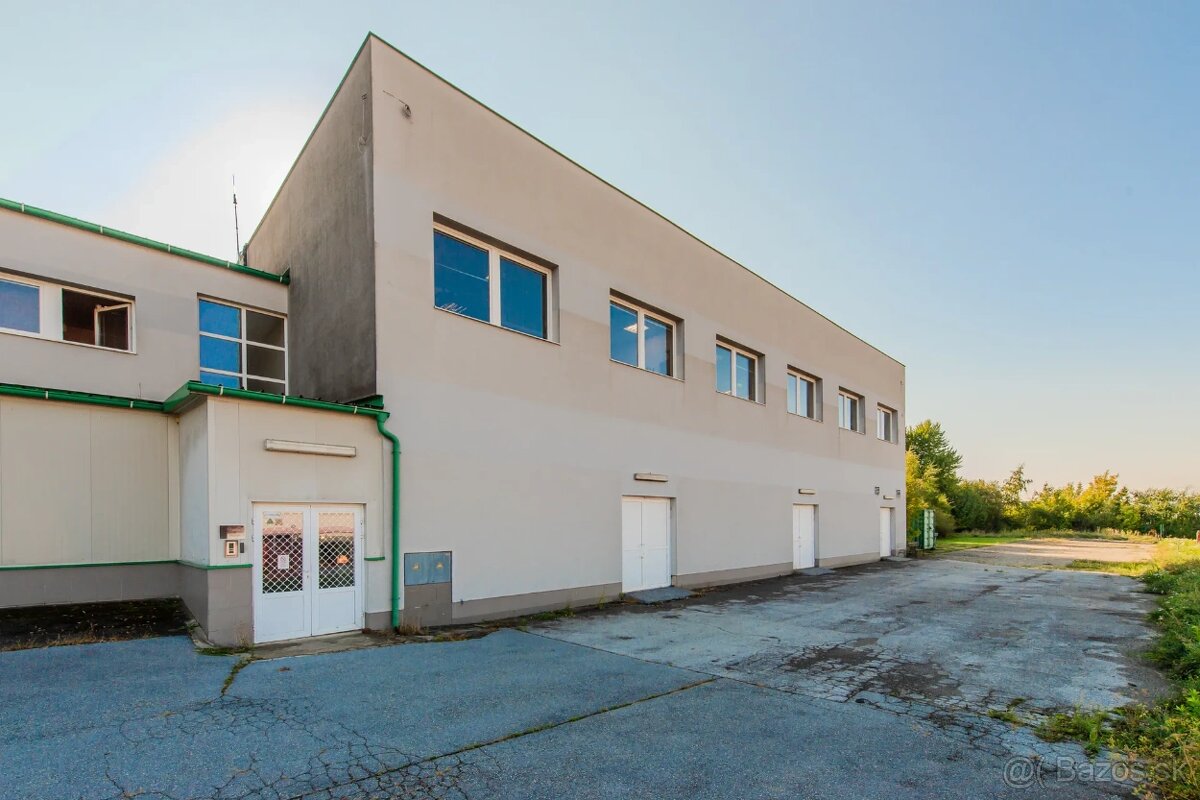 Elcom - Skladové a kancelárske priestory - 9