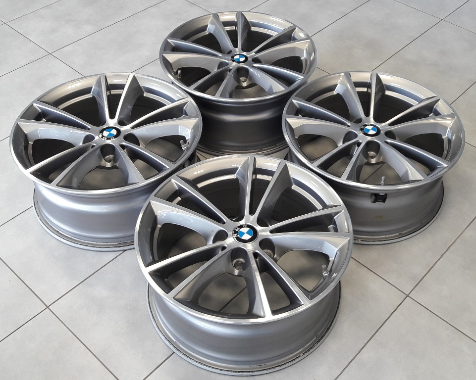 BMW 5 G30 17" Styling 631 - 9