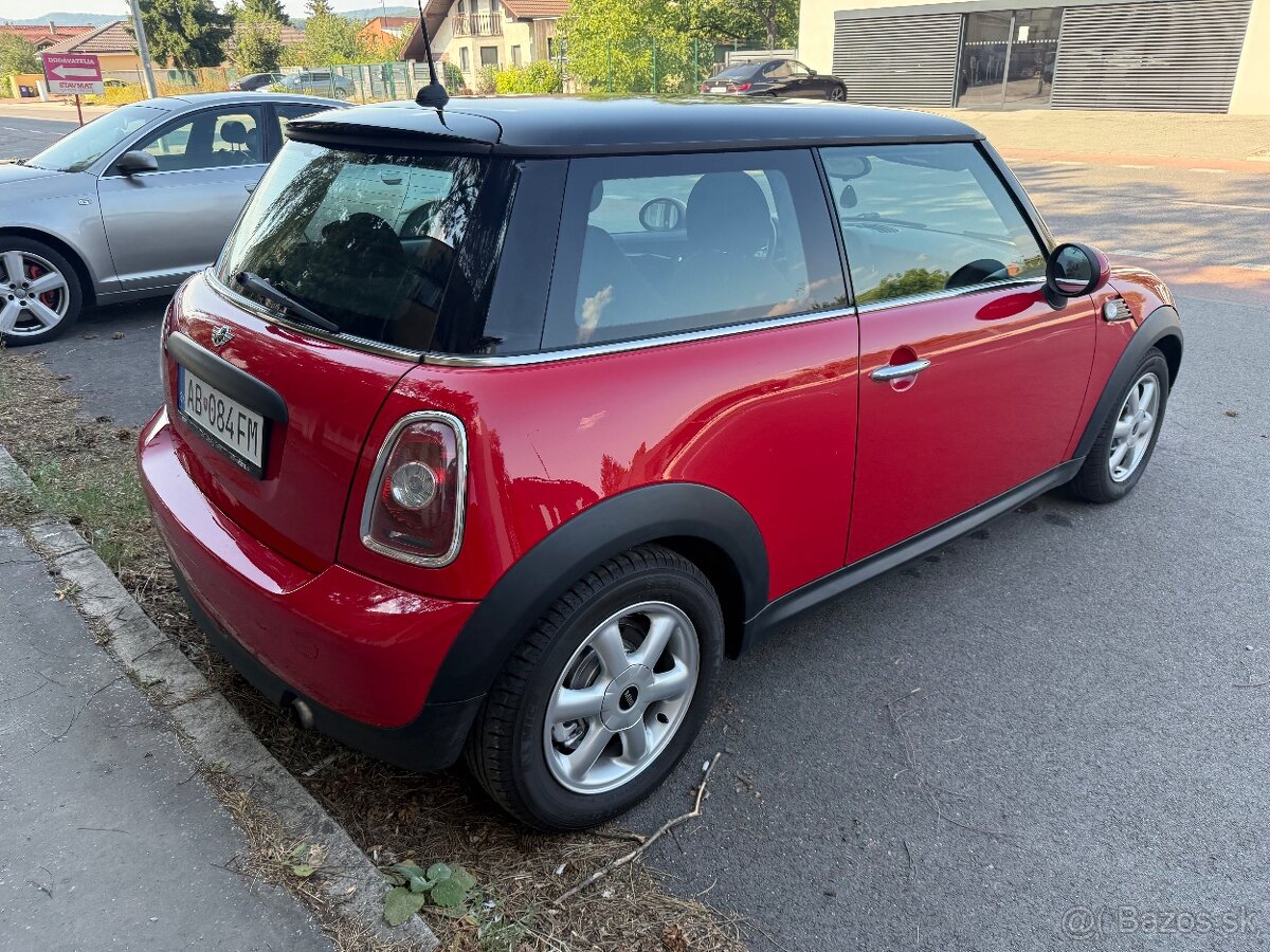 MINI COOPER - 9