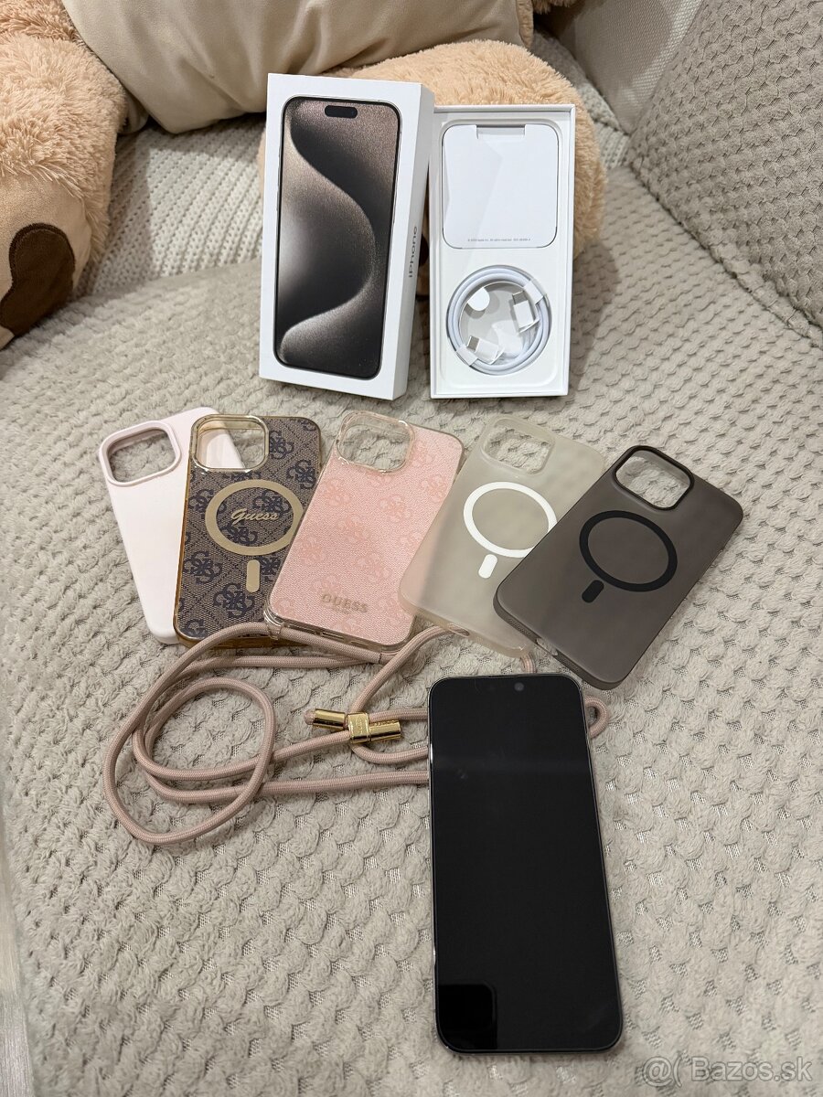 iPhone 15 Pro Max, 256GB - 9