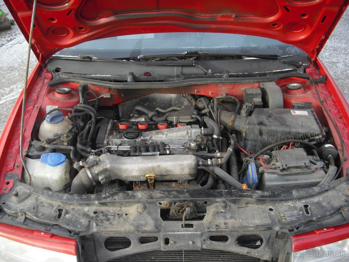 Skoda Octavia RS1 Kombi - 9