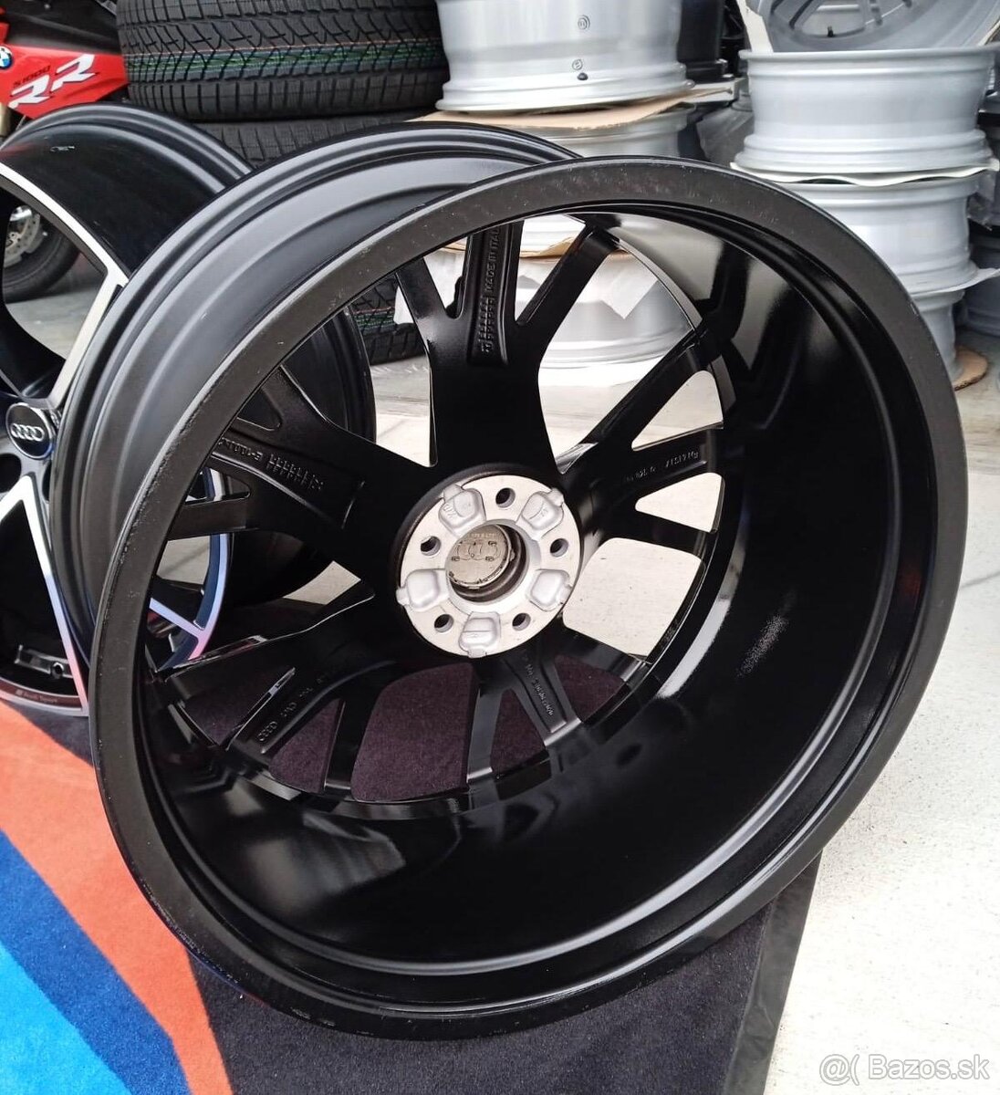 Elektróny Audi , vw , r22 , 5x112 - 9