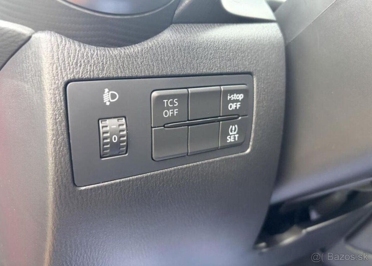 Mazda CX-3 2.0 SKYACTIVE benzín manuál 89 kw - 9