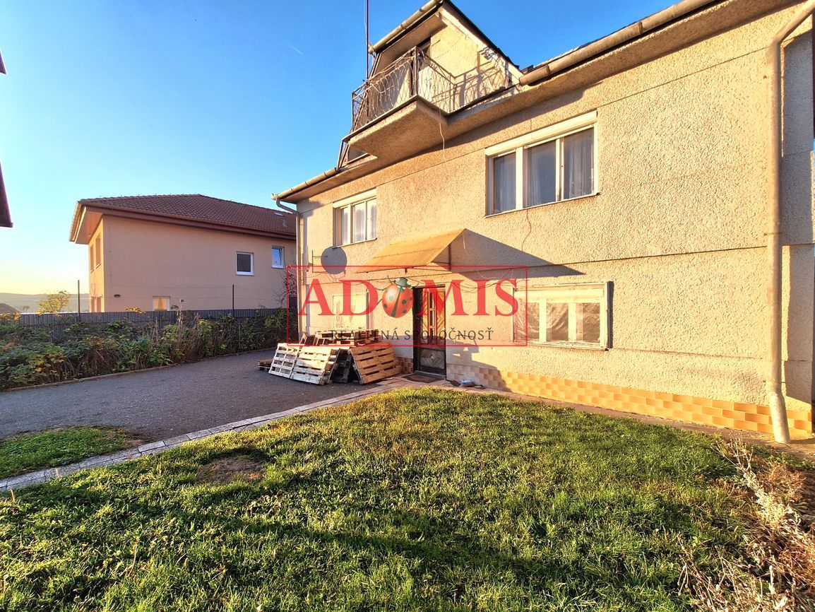 ADOMIS - predáme rodinný dom 2.podlažný 250m2, pozemok 800m2 - 9