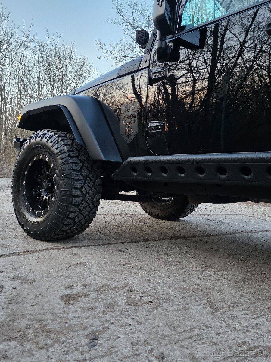 Jeep Wrangler Unlimited JK - 9