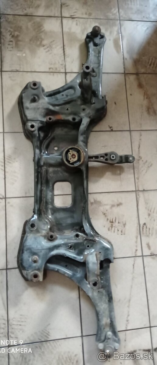 Chladičová stena Superb 2 2,0tdi 125kw - 9