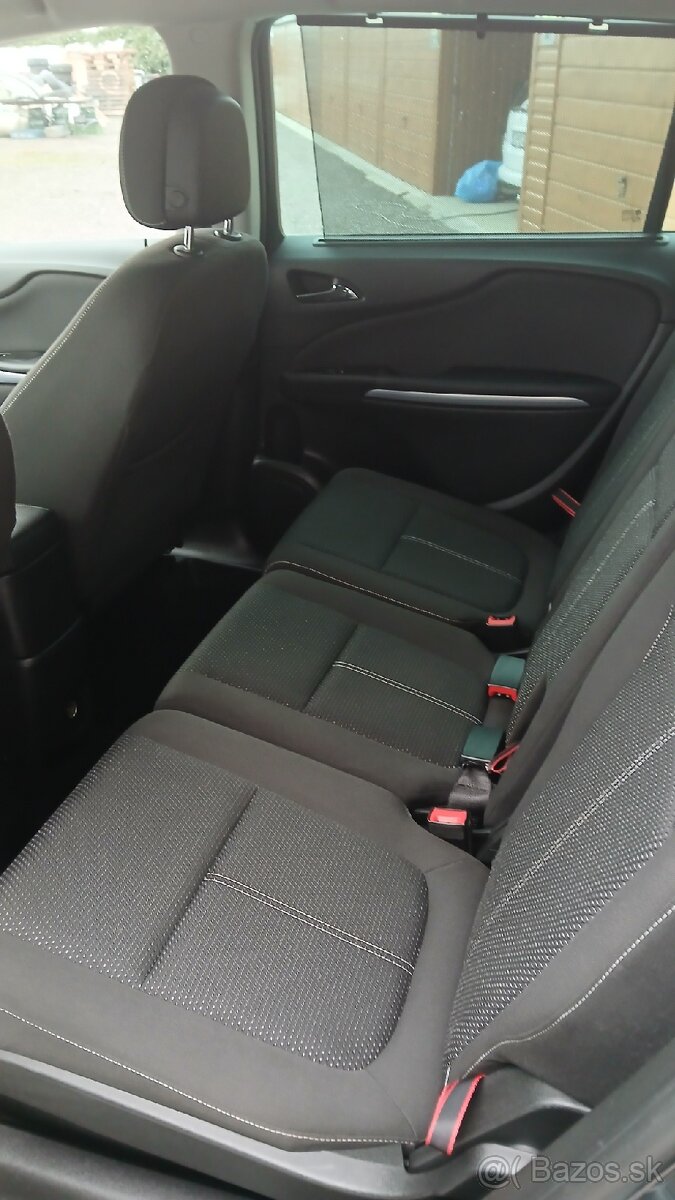 Opel Zafira C - 9