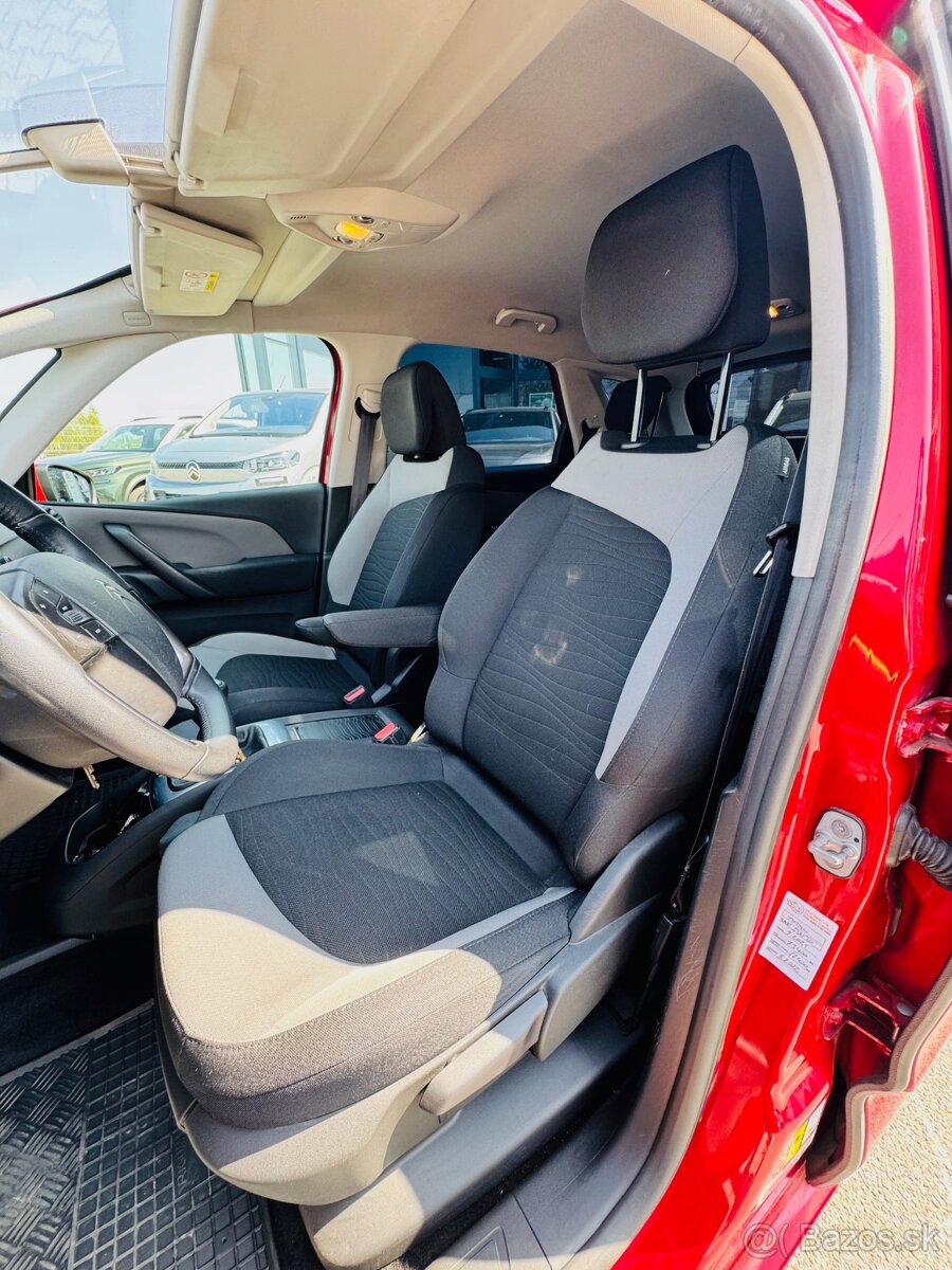 Citroën C4 Picasso Best Collection / 1.6 HDI / Ťažné zar. - 9