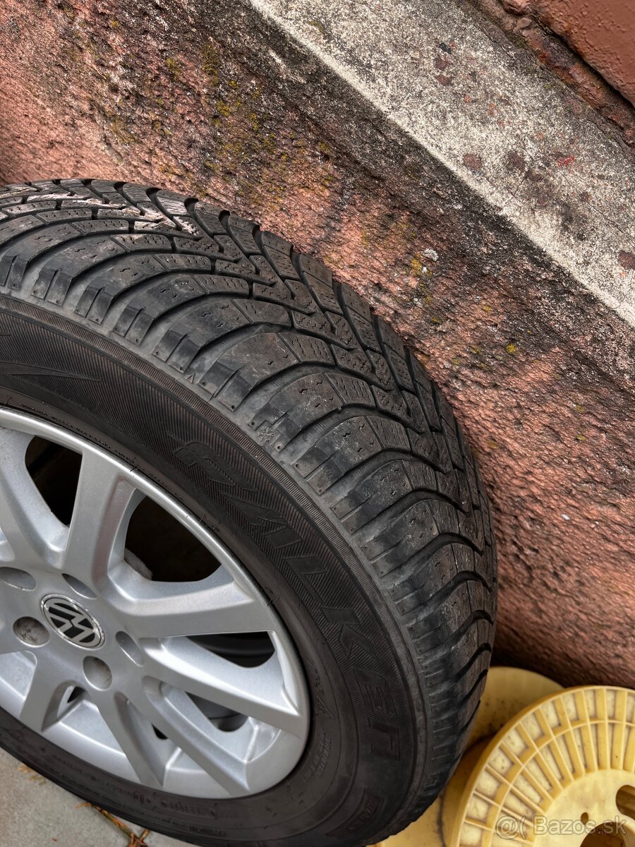 Originál VW 5x112 pneu Falken zimné 195/65 r15 - 9