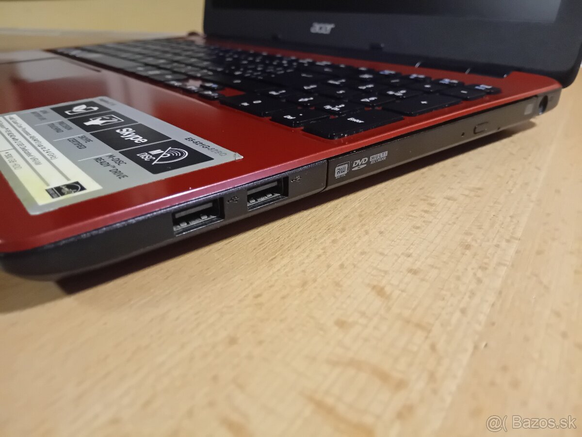 Acer Aspire E15 plasty a LCD DIELY - 9